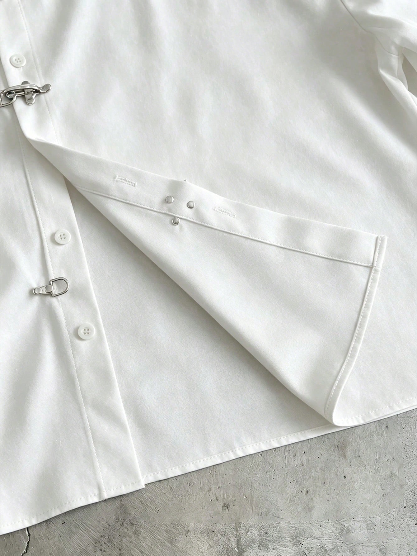 Chemise Jakarta
