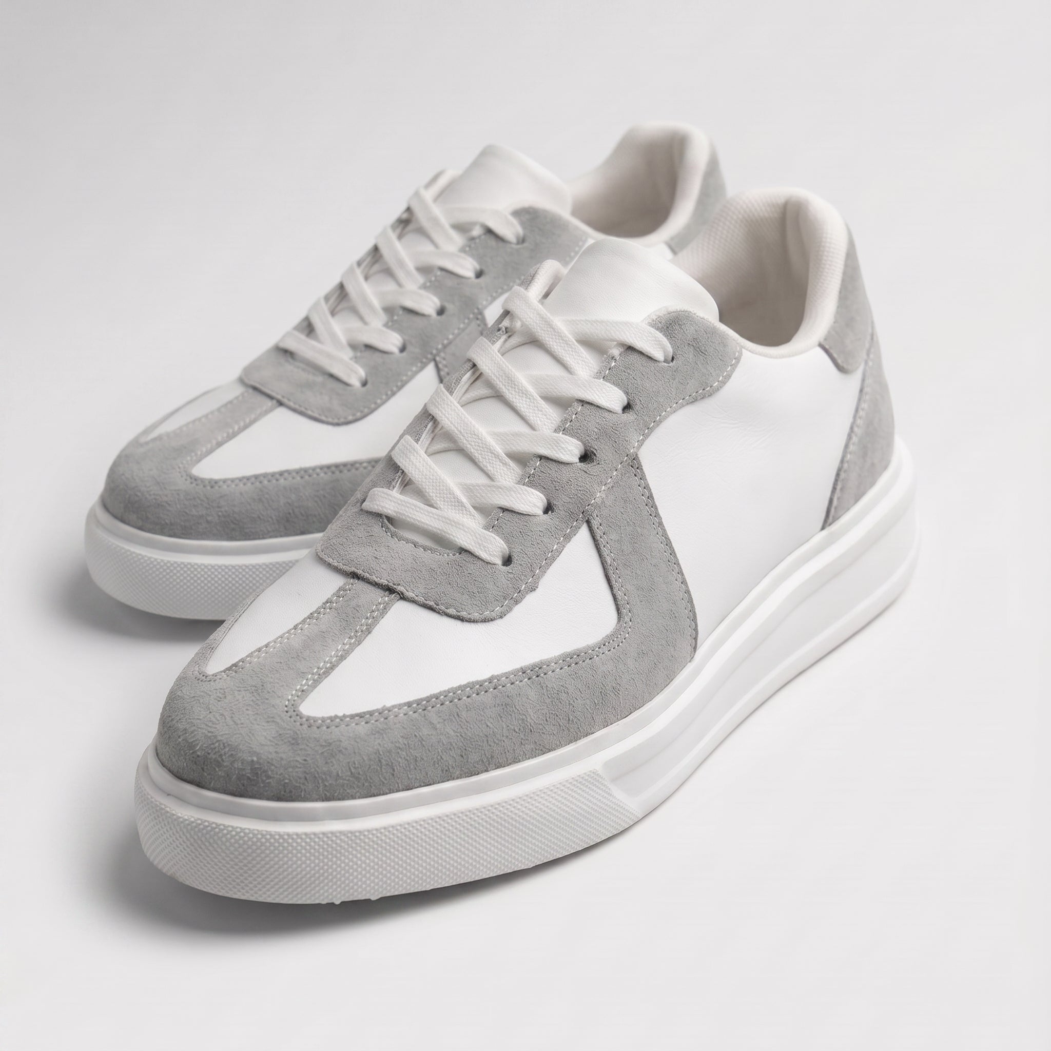 Sneaker Luxurio en Cuir & Daim